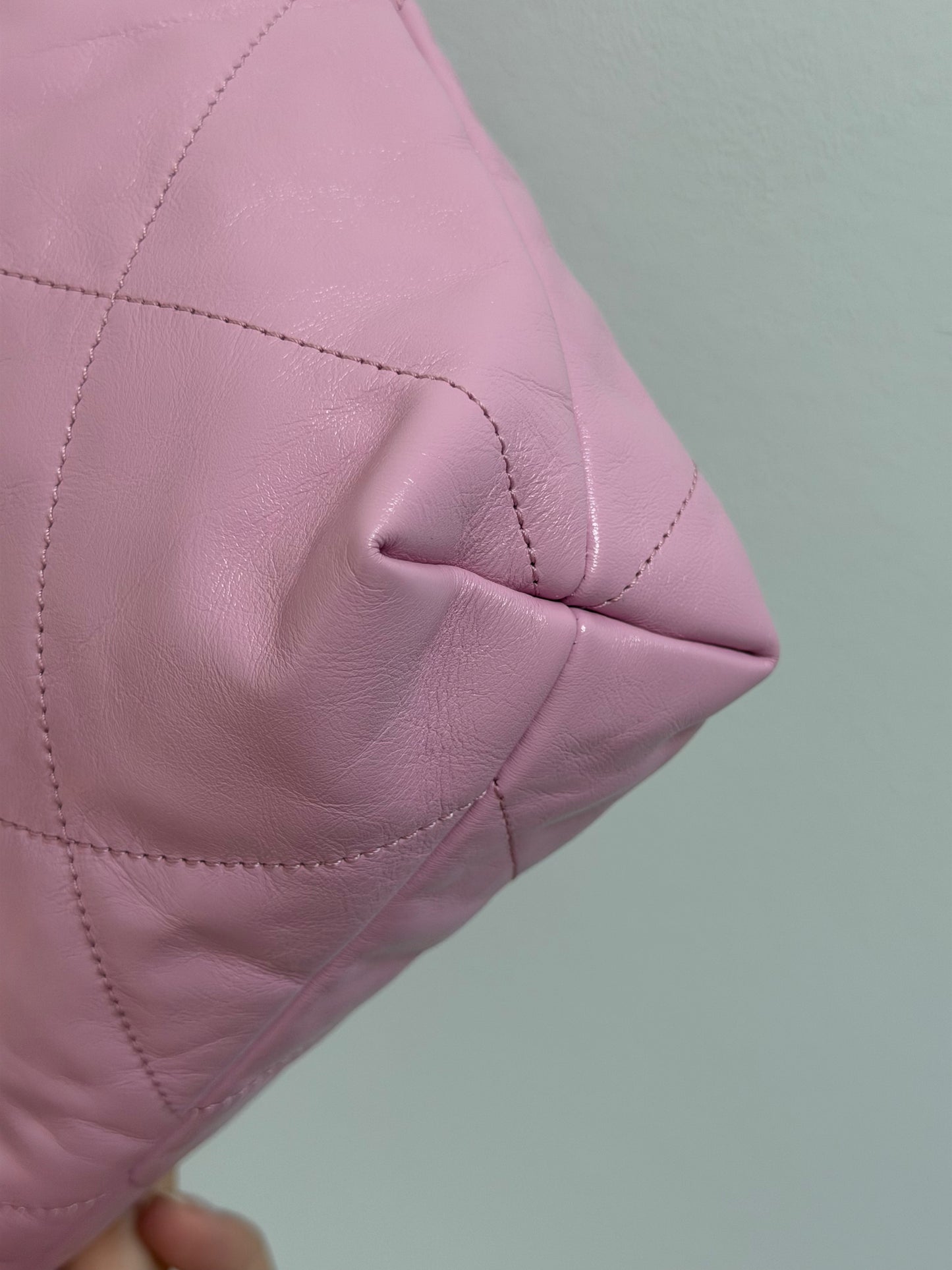 Chanel 22 in Bubblegum Pink