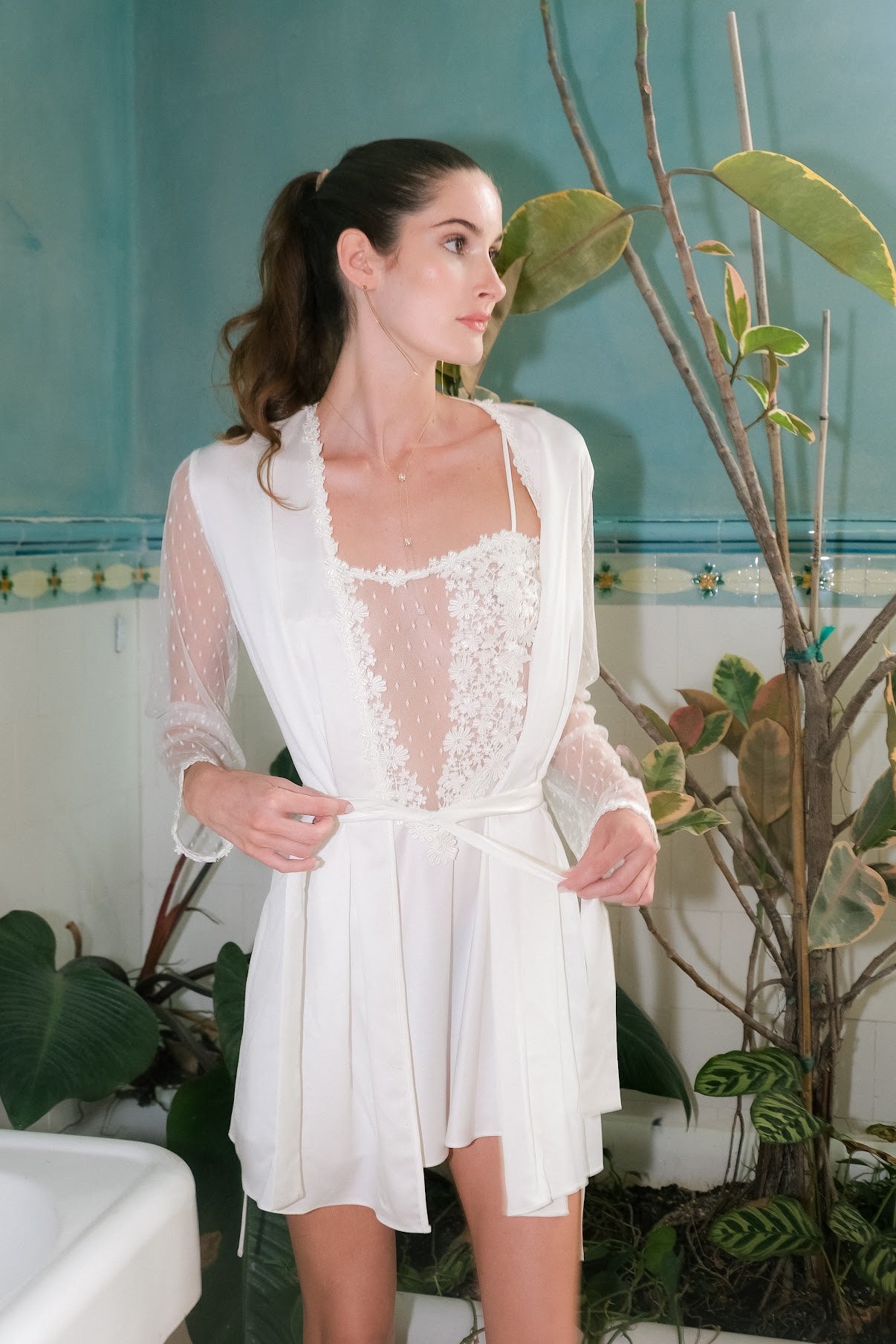 Flora Nikrooz - White Lace Slip & Robe