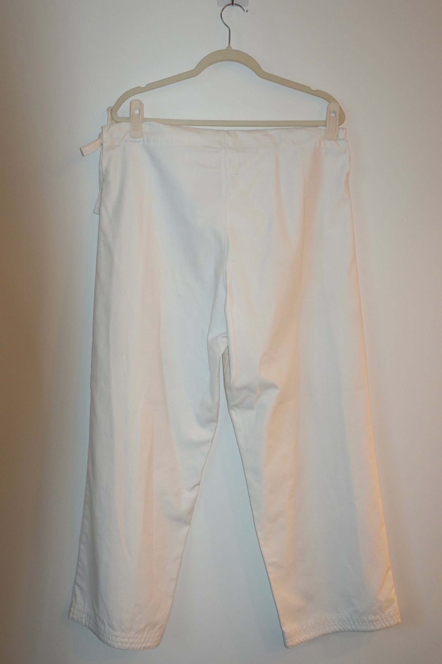 Delfina Balda Artwork Pants