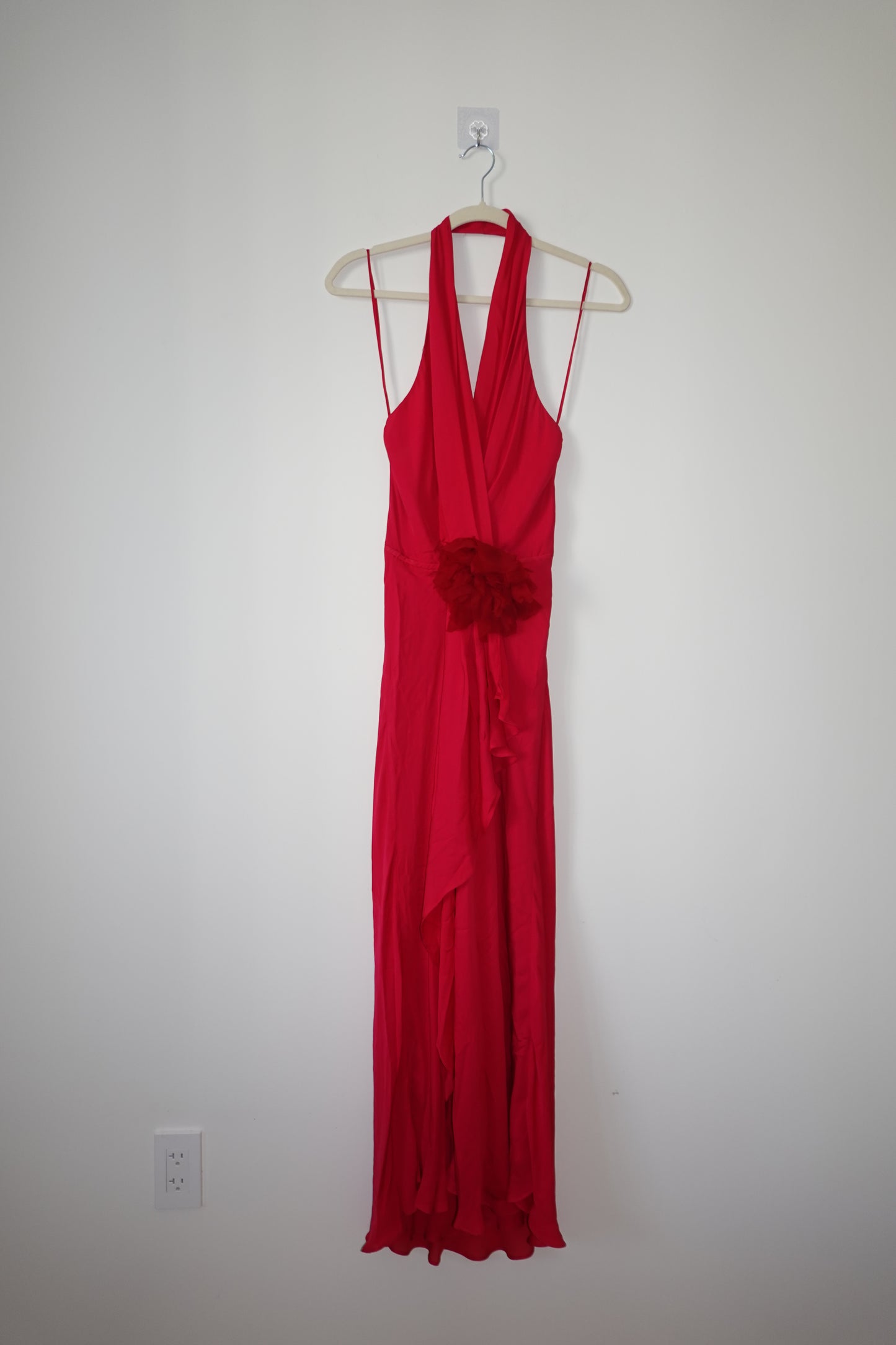Haute Hippie - Strawberry Red Silk Gown With Floral Detail