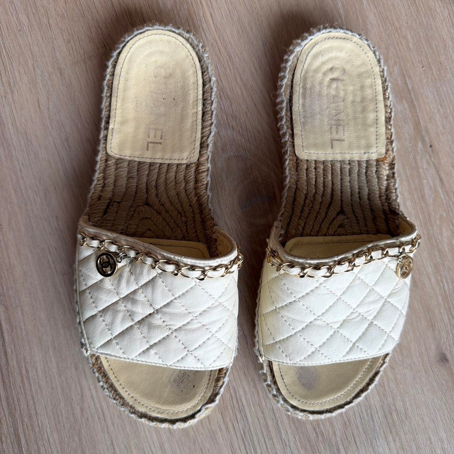 Chanel - Cream Leather Sandals