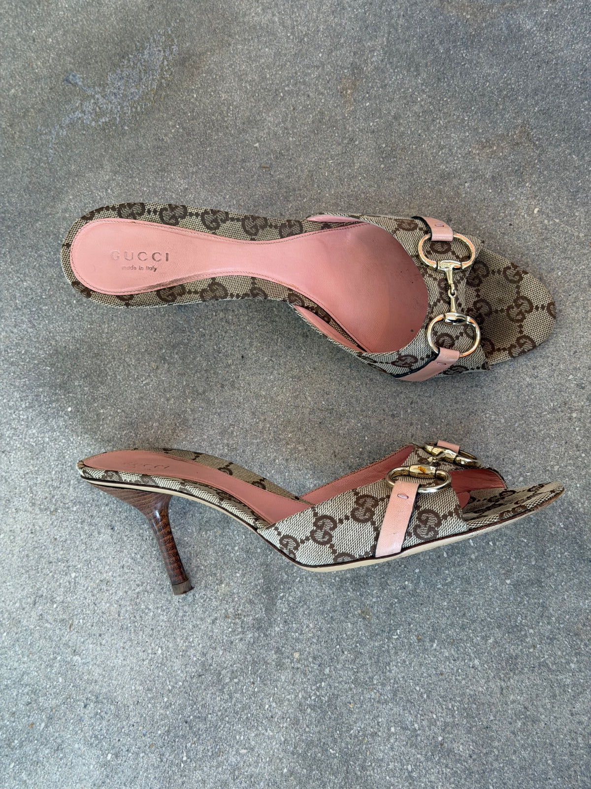 Gucci - Pink GG Mules