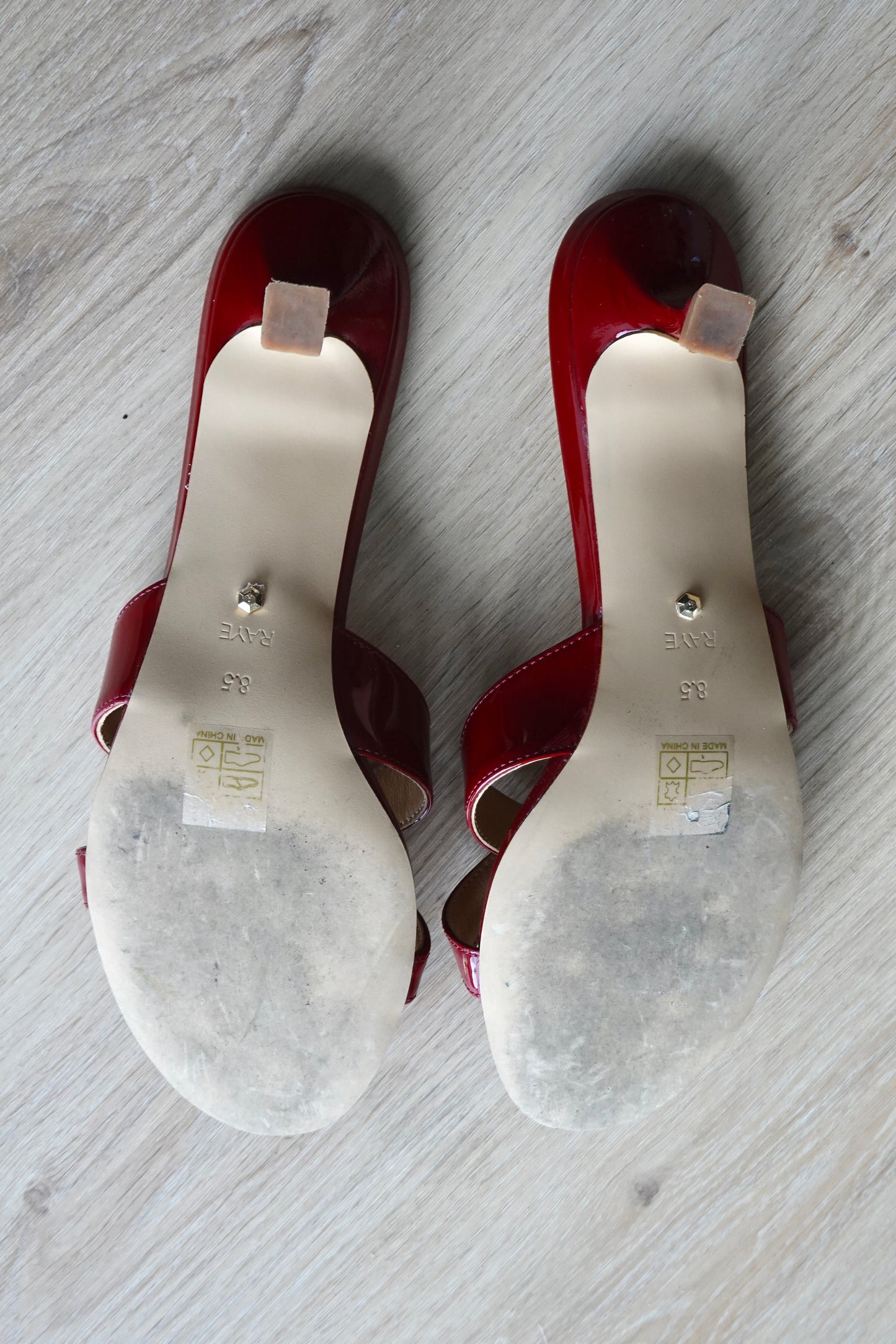 Raye - Carrie Sandal in Cherry