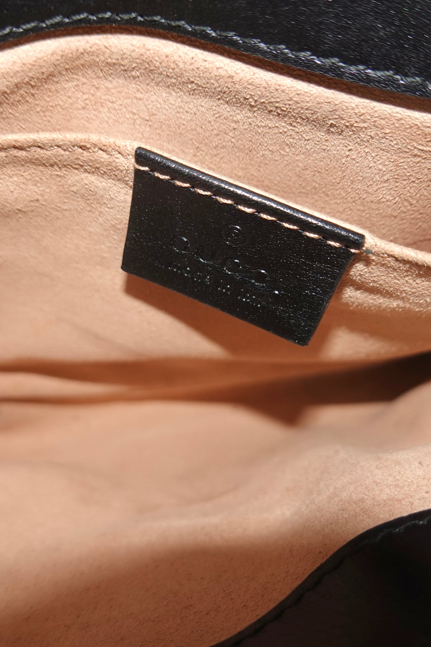 Gucci - Calfskin Matelasse Pearly GG Marmont Chain Belt Bag Black