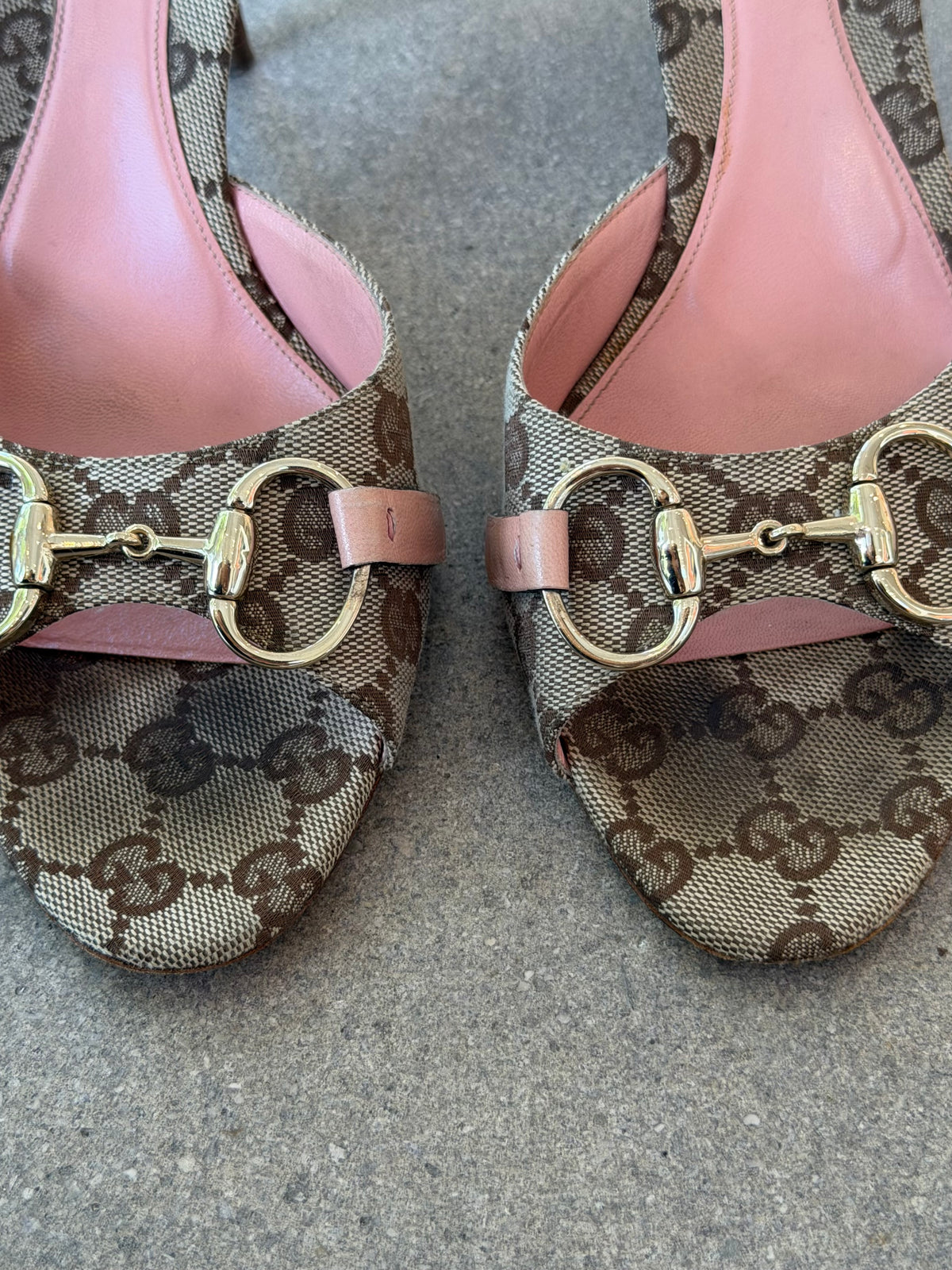 Gucci - Pink GG Mules