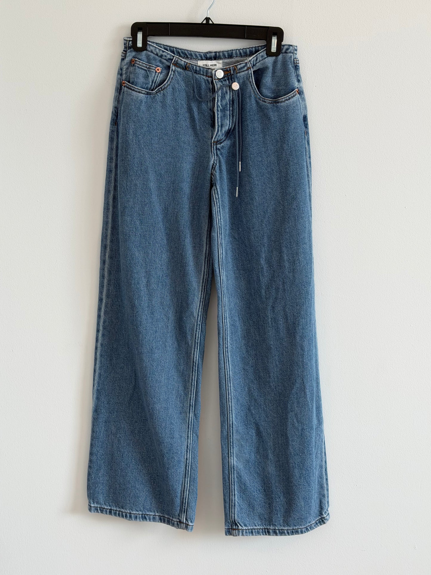 Still Here - Low-Rise Cool Jeans
