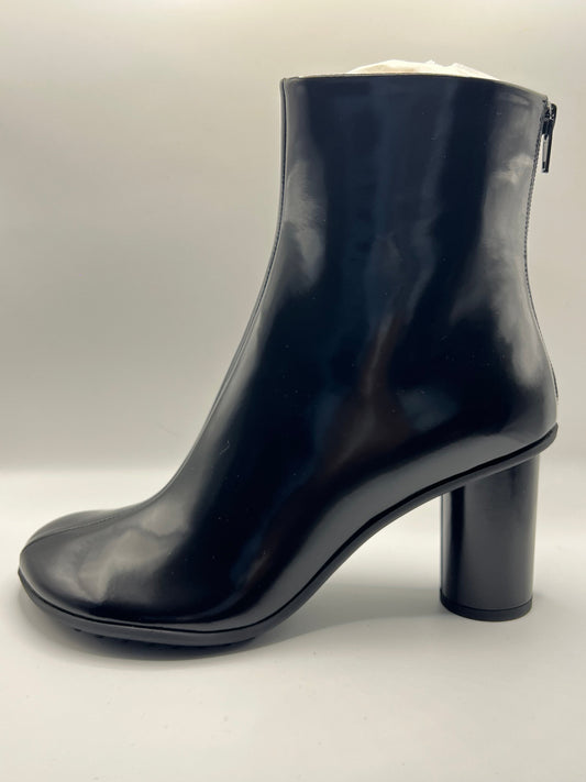 Bottega Atomic Ankle boot