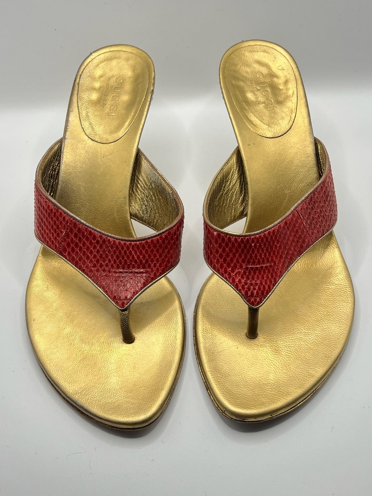 Vintage Gucci Thong Sandals
