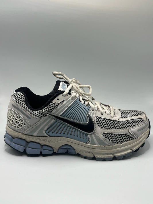 Nike Air Zoom Vomero 5