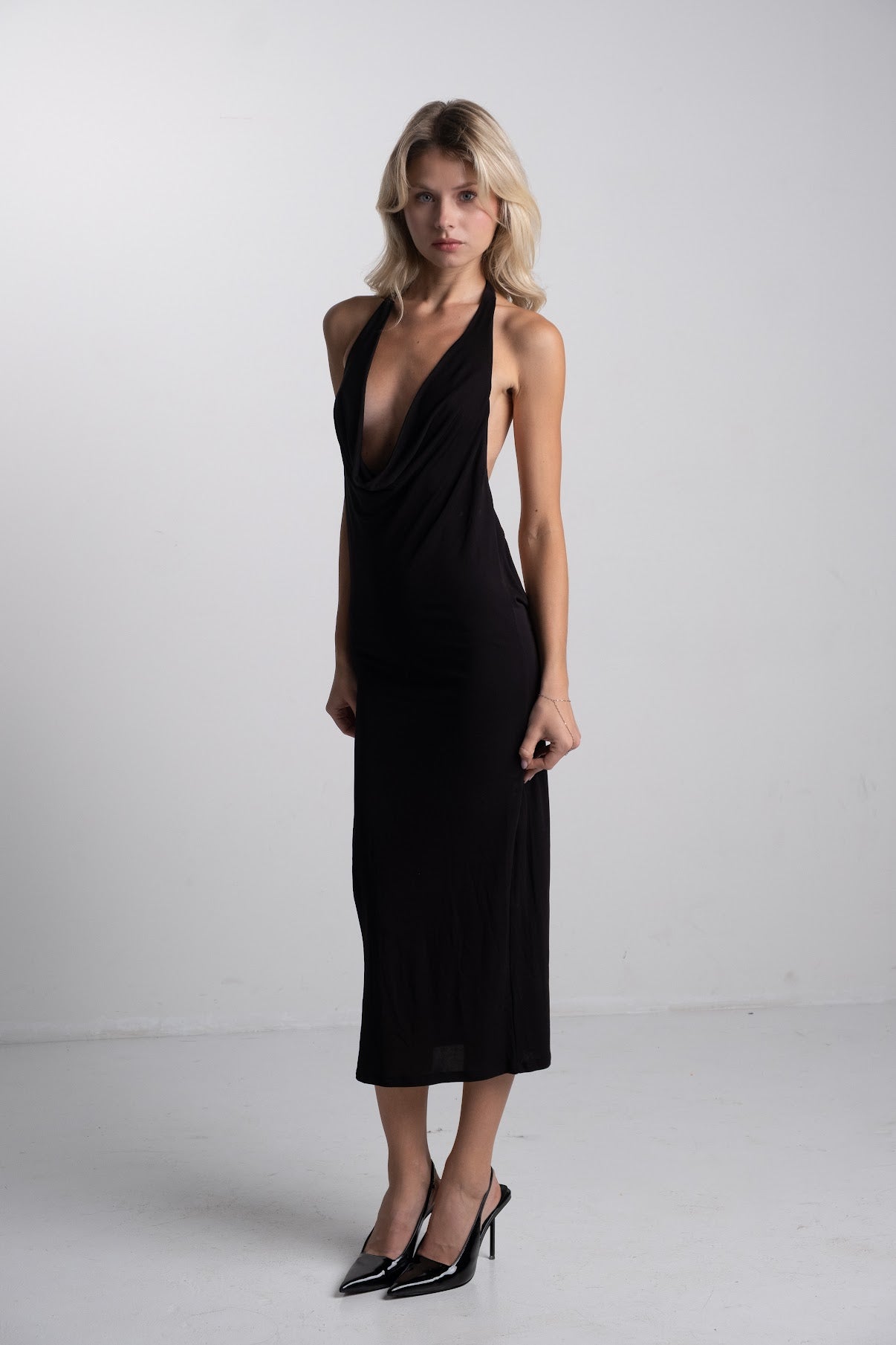 Geel - Cowl Neck Sill Dress