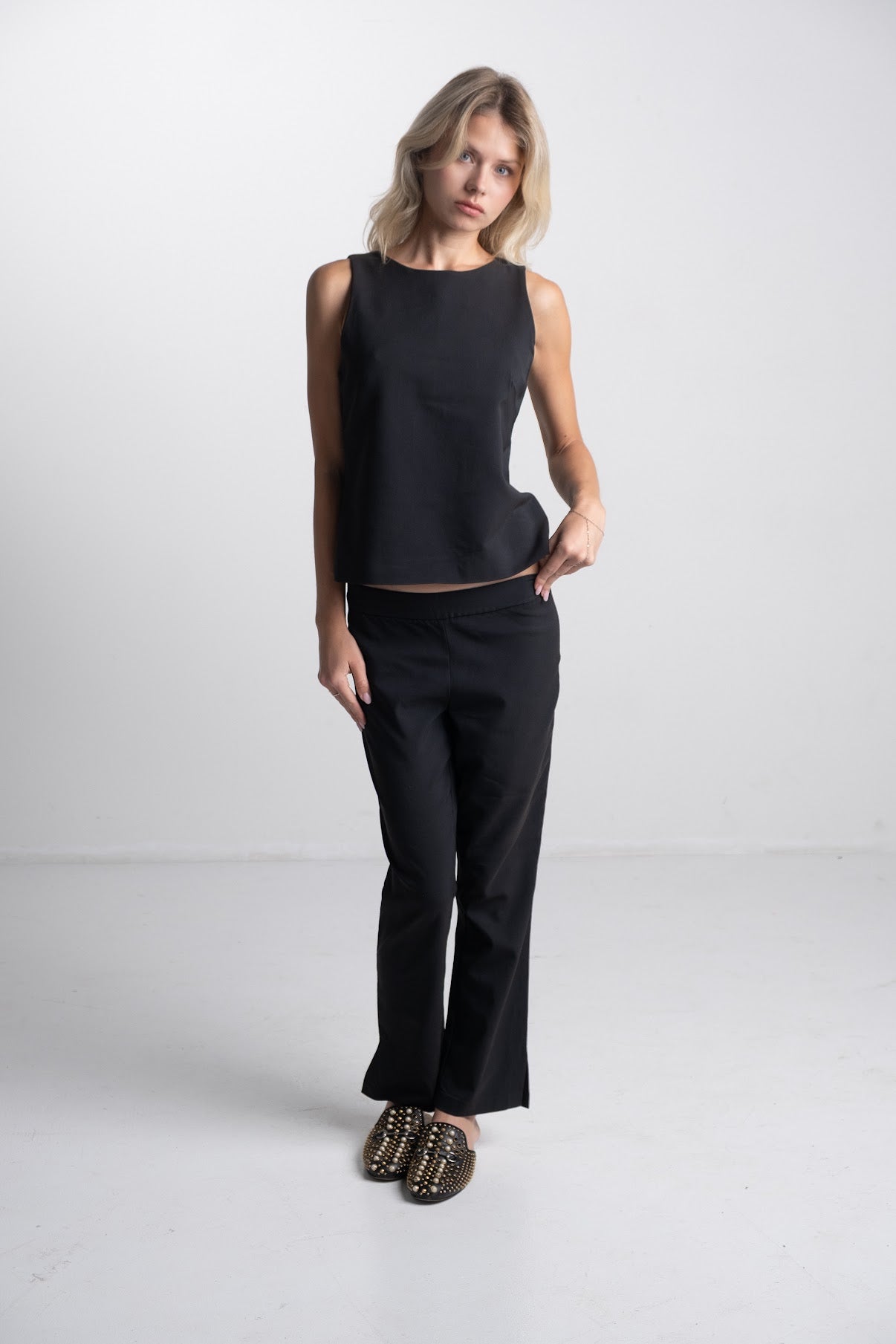Fio - Backless Pant Set