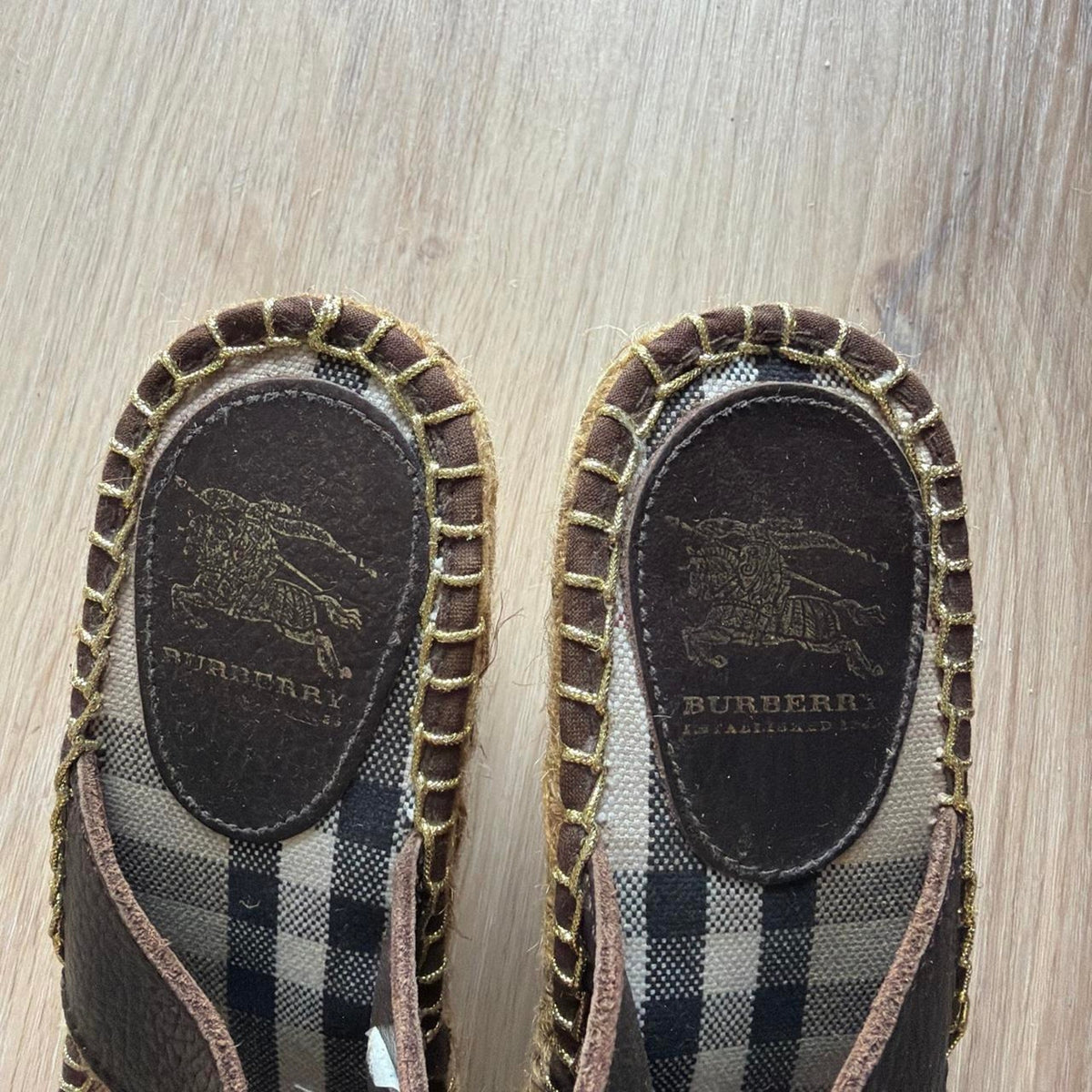 Burberry - Brown Leather Wedges